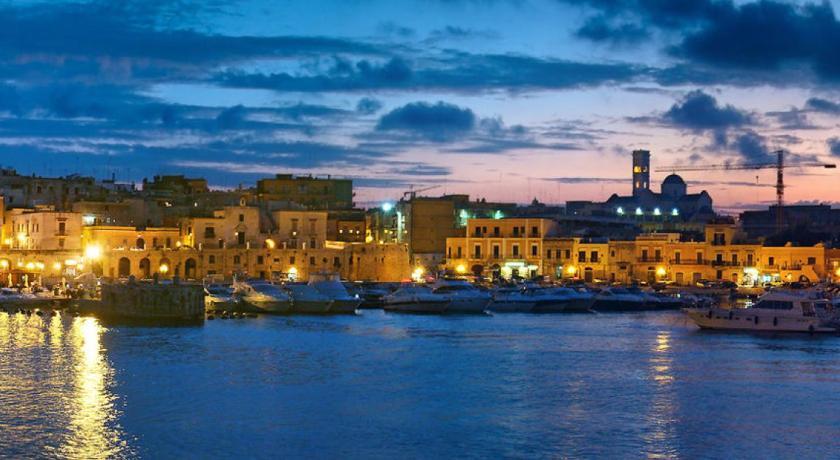 Casa Levante Canosa di Puglia Exterior photo